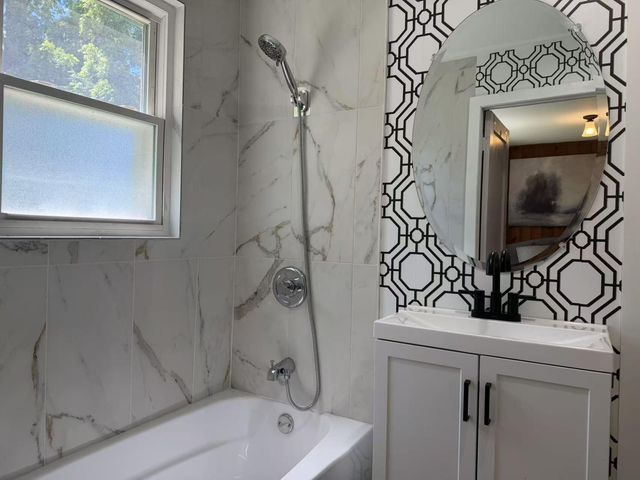 1474 Jewett Avenue, Ann Arbor, MI 48104