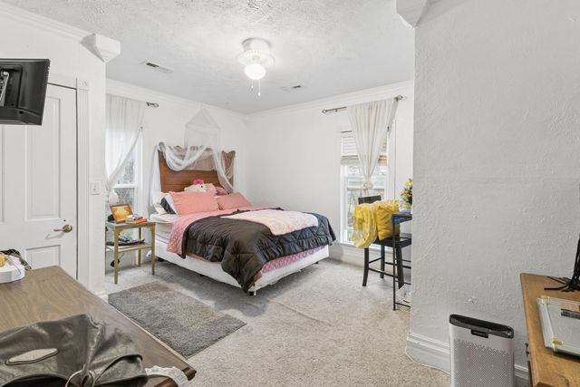 202 Kings Highway, Greenfield, MO 65661