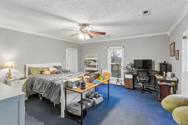 202 Kings Highway, Greenfield, MO 65661