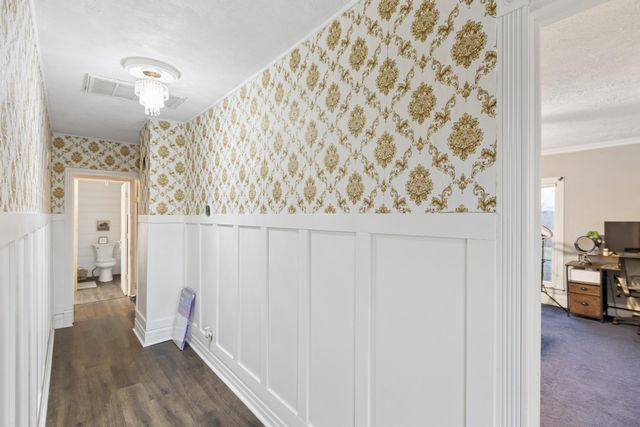 202 Kings Highway, Greenfield, MO 65661