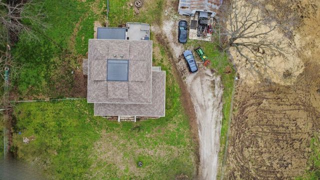 202 Kings Highway, Greenfield, MO 65661