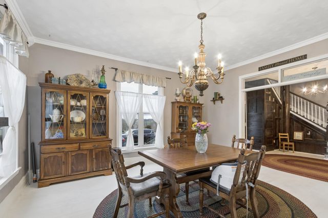 202 Kings Highway, Greenfield, MO 65661