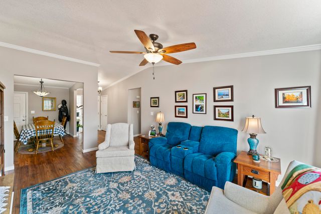 521 Van Buren Road, Branson, MO 65616