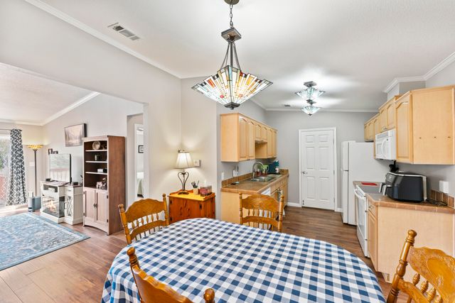 521 Van Buren Road, Branson, MO 65616