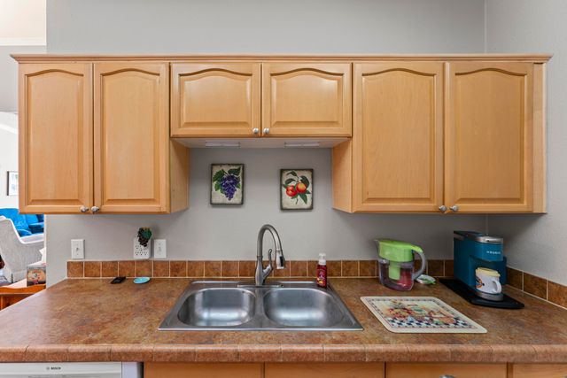 521 Van Buren Road, Branson, MO 65616