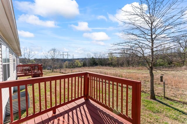 521 Van Buren Road, Branson, MO 65616