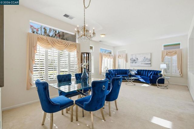250 Winesap Dr, Brentwood, CA 94513
