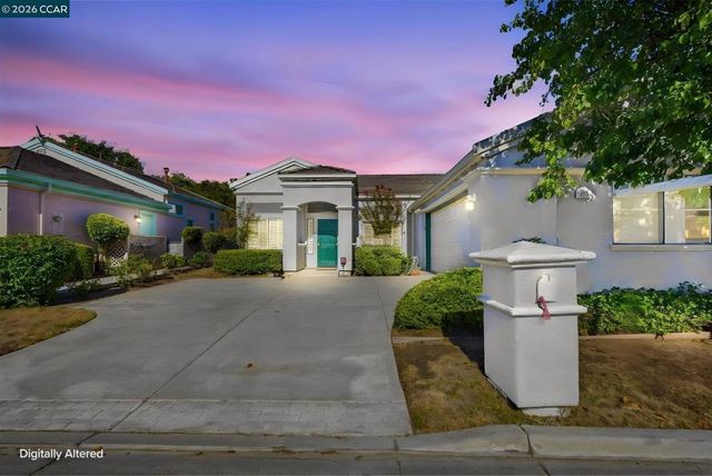 250 Winesap Dr, Brentwood, CA 94513
