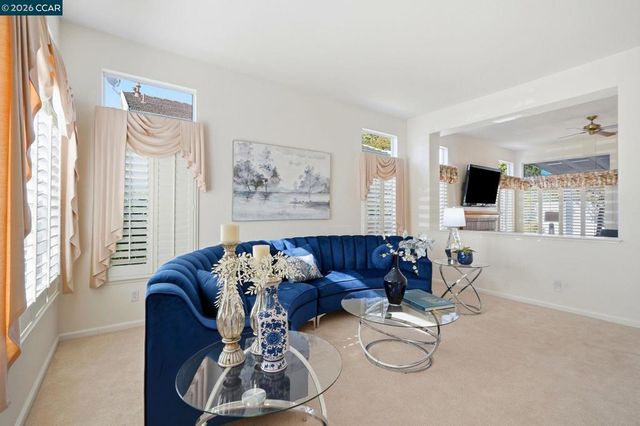 250 Winesap Dr, Brentwood, CA 94513