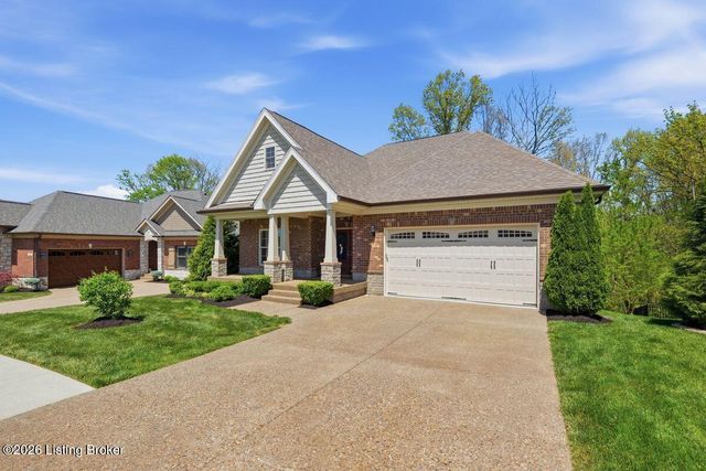 115 Locust Park Pl, Louisville, KY 40245