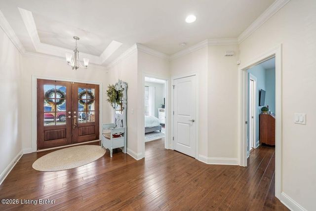 115 Locust Park Pl, Louisville, KY 40245