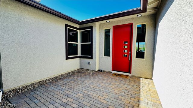 9836 Starlight Ridge Avenue, Las Vegas, NV 89148