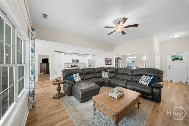 343 Tallulah Bend, Ellabell, GA 31308