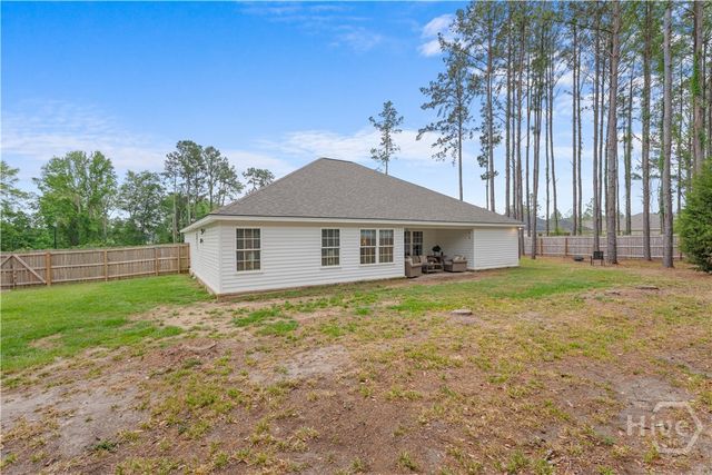 343 Tallulah Bend, Ellabell, GA 31308