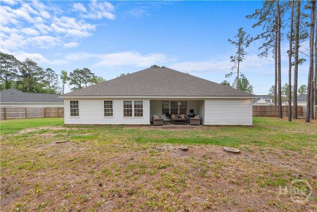 343 Tallulah Bend, Ellabell, GA 31308