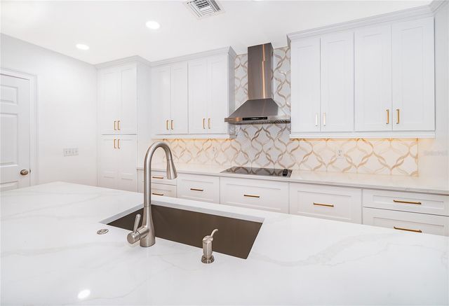 1510 LAKE BALDWIN LANE A, Orlando, FL 32814