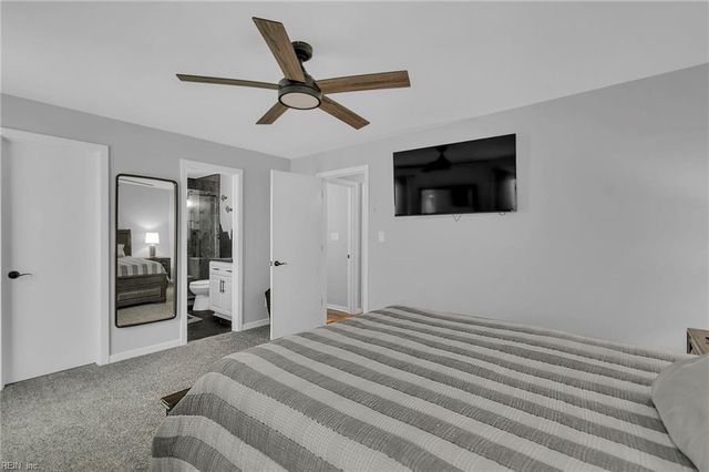 212 Dockside Dr Apt C, Hampton, VA 23669