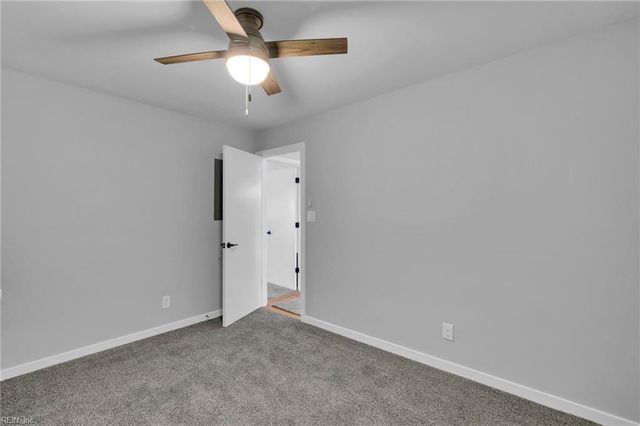 212 Dockside Dr Apt C, Hampton, VA 23669