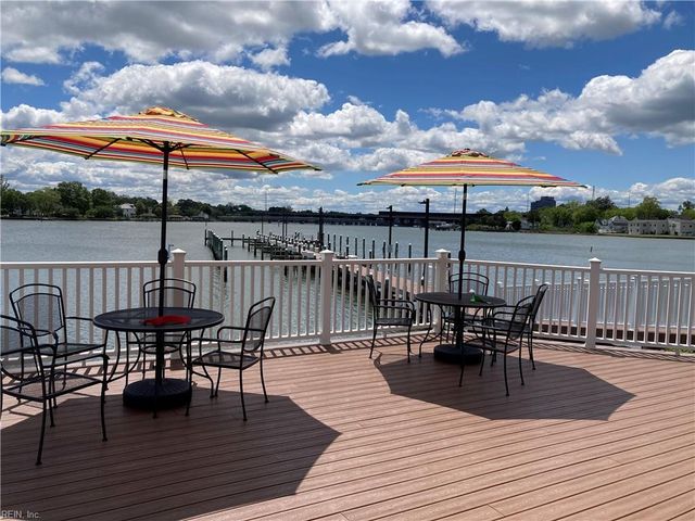 212 Dockside Dr Apt C, Hampton, VA 23669