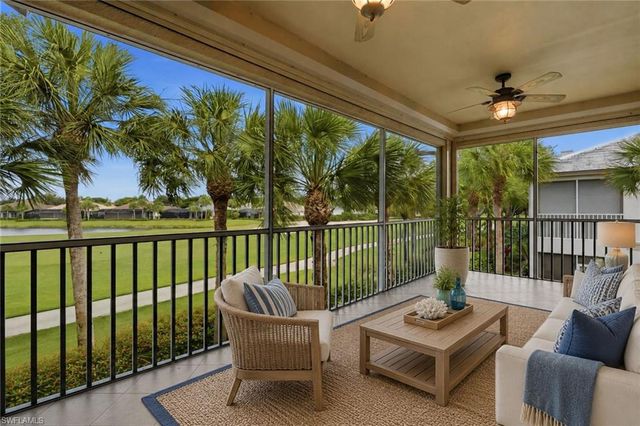 10462 Autumn Breeze DR 202, Estero, FL 34135