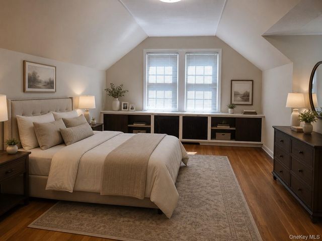 89 Beverly Avenue, Floral Park, NY 11001