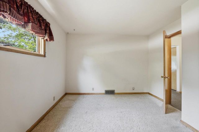 831 N 26TH STREET, Wisconsin Rapids, WI 54494