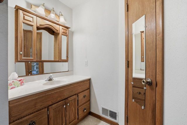 831 N 26TH STREET, Wisconsin Rapids, WI 54494