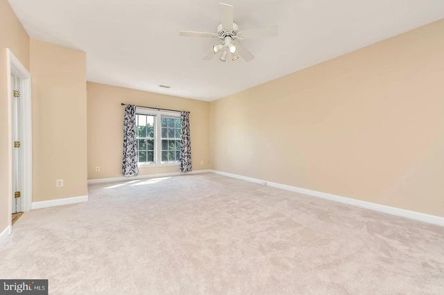 14422 FOWLERS MILL DR, Gainesville, VA 20155