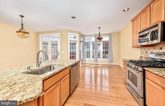 14422 FOWLERS MILL DR, Gainesville, VA 20155