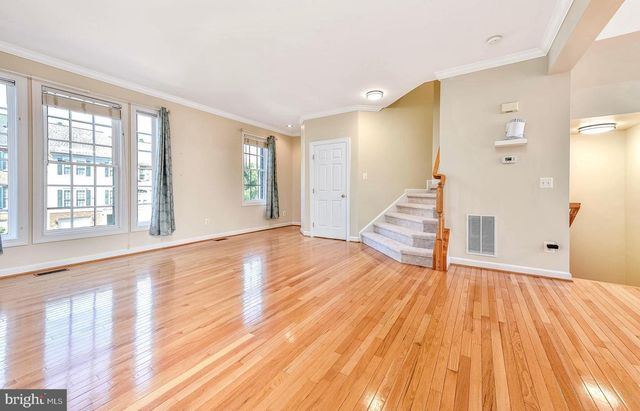 14422 FOWLERS MILL DR, Gainesville, VA 20155