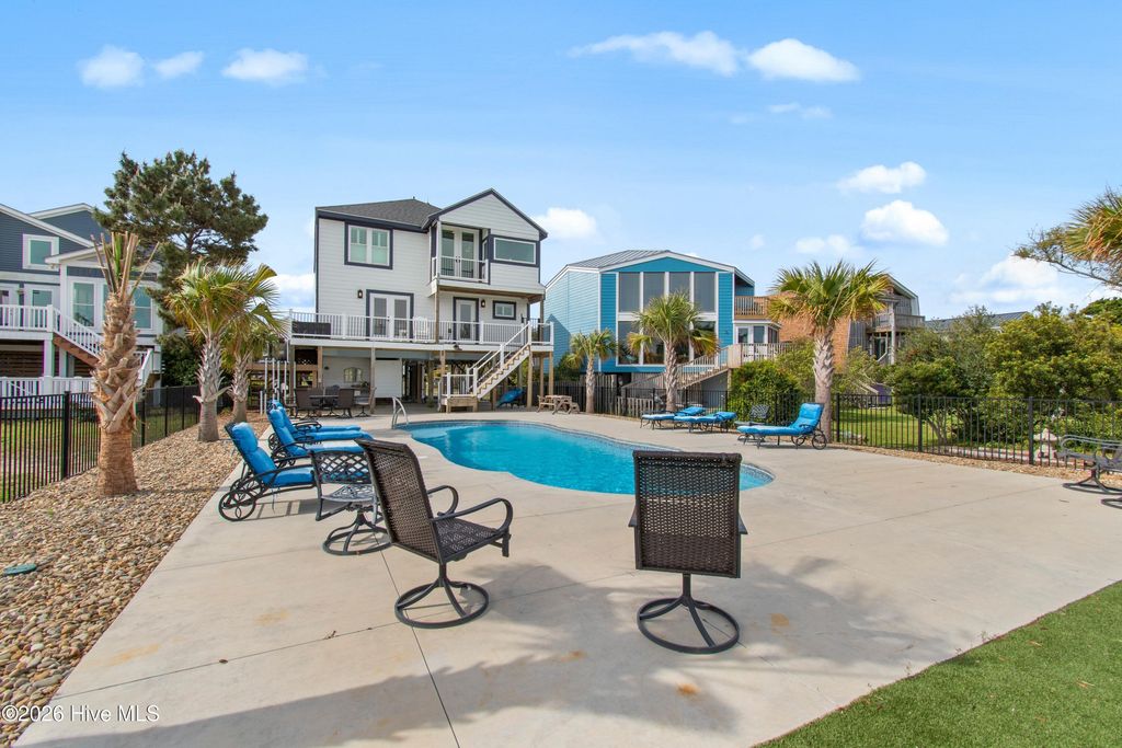 Image 12 of property listing at 316 Caswell Beach Road, Oak Island, NC 28465