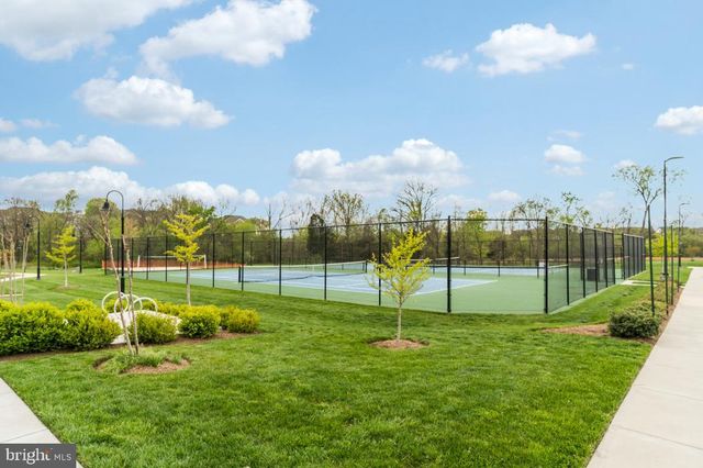 20388 ROSLINDALE DR, Ashburn, VA 20147