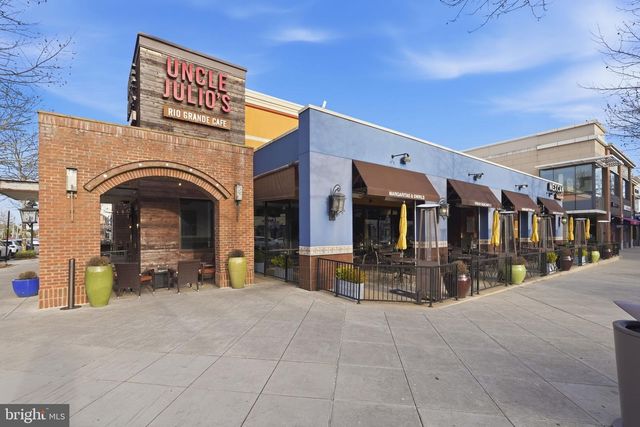 20388 ROSLINDALE DR, Ashburn, VA 20147