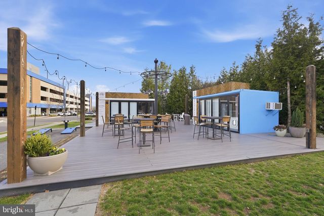 20388 ROSLINDALE DR, Ashburn, VA 20147