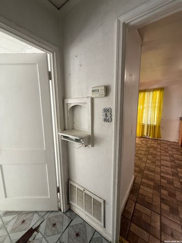 327 Lyric, San Antonio, TX 78223