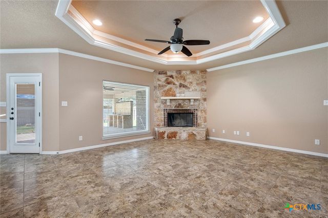 2001 Silver Spur, Belton, TX 76513