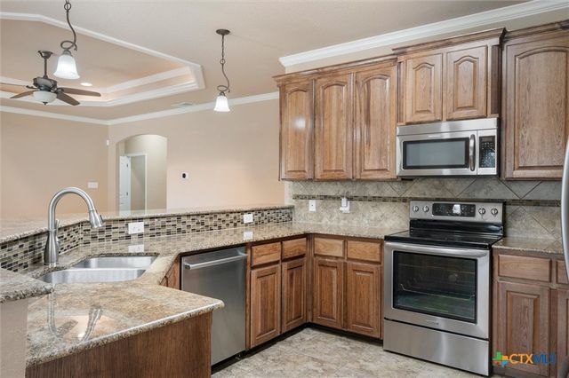 2001 Silver Spur, Belton, TX 76513