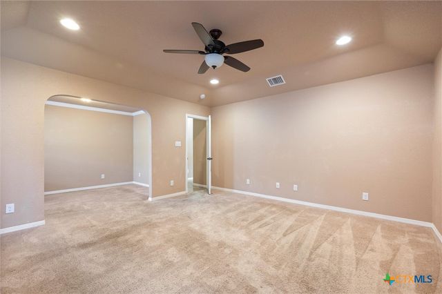 2001 Silver Spur, Belton, TX 76513