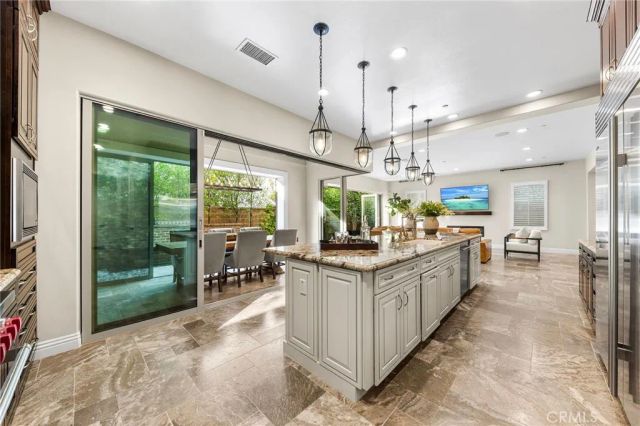 55 Fenway, Irvine, CA 92620