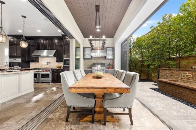 55 Fenway, Irvine, CA 92620