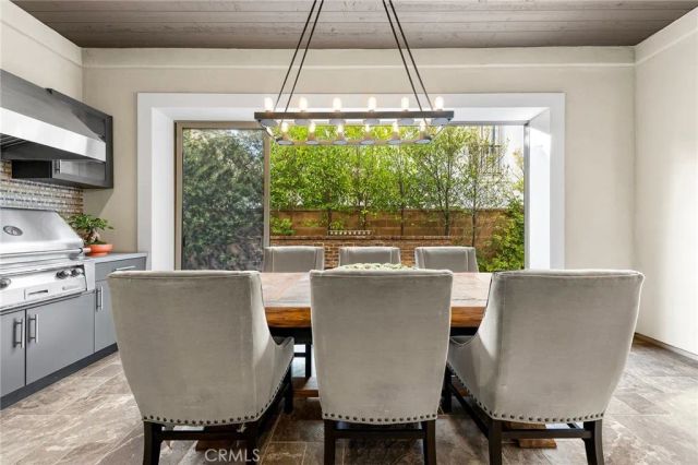 55 Fenway, Irvine, CA 92620