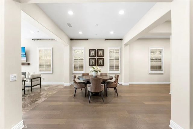 55 Fenway, Irvine, CA 92620