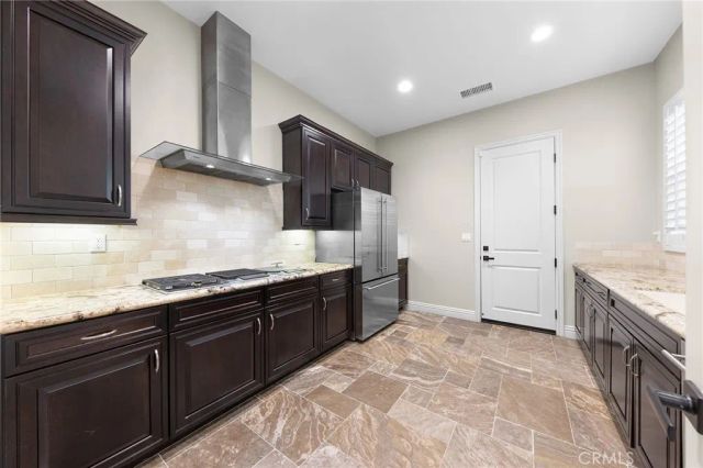 55 Fenway, Irvine, CA 92620