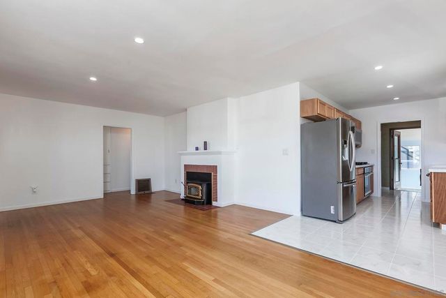 4445 Coronado Ave, San Diego, CA 92107