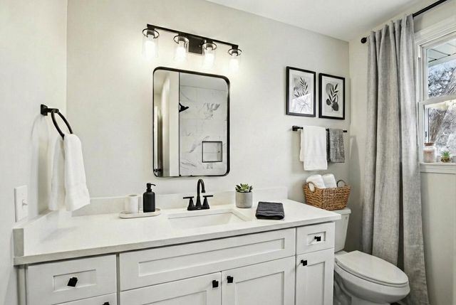 172 Gatone Dr, Hendersonville, TN 37075