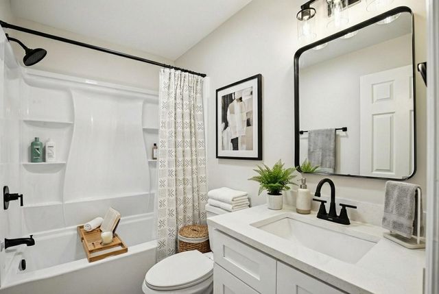 172 Gatone Dr, Hendersonville, TN 37075