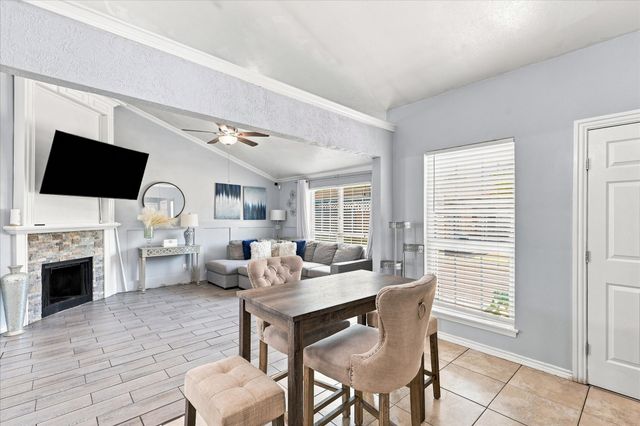 420 Vincent Street, Cedar Hill, TX 75104