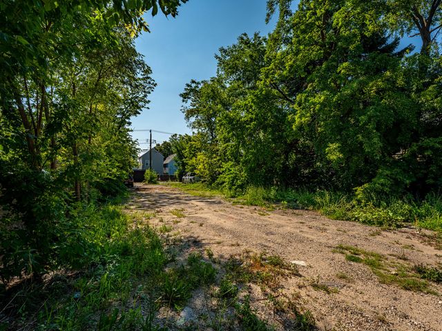 5244 S Wood Street, Chicago, IL 60609