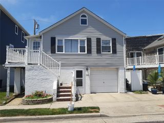 129 Maple Street Upper, Long Beach, NY 11561