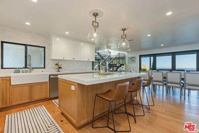 3304 Seaclaire Drive, Rancho Palos Verdes, CA 90275